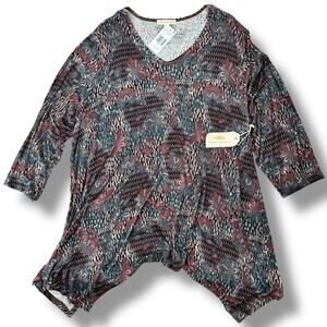 Farmers Market Floral Print Sharkbite Abstract Hem Shirt Plus Size 3X Artsy